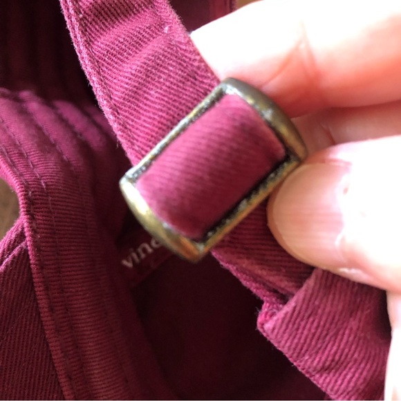 Vineyard Vines Burgundy Adjustable Cap. - Picture 4 of 6